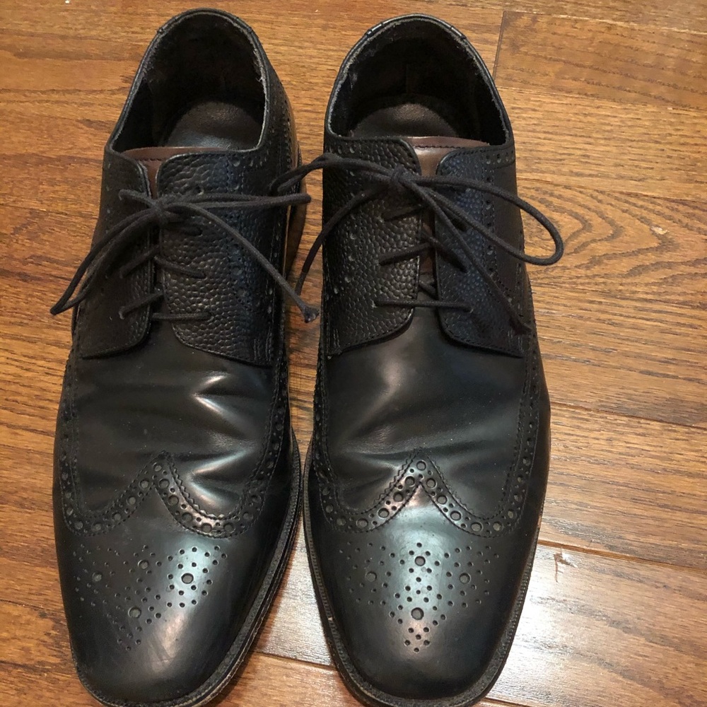 Men’s 10.5 cole haan black dress shoes